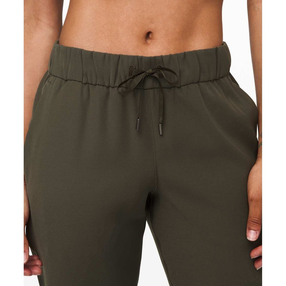 Lululemon On the Fly Travel Woven Jogger‎ Womens 4 Dark Olive Green Pants - Picture 4 of 14